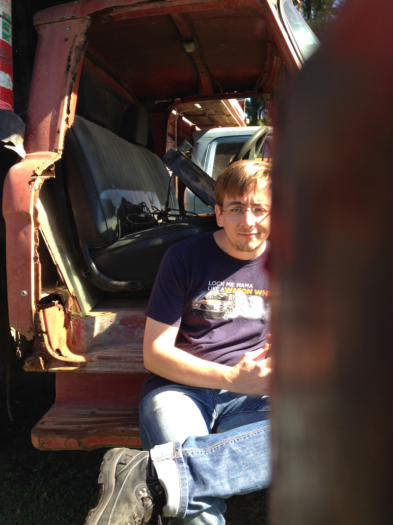 Illustration for article titled I was in Argentina last week and stumbled upon a pile of old trucks and tractors